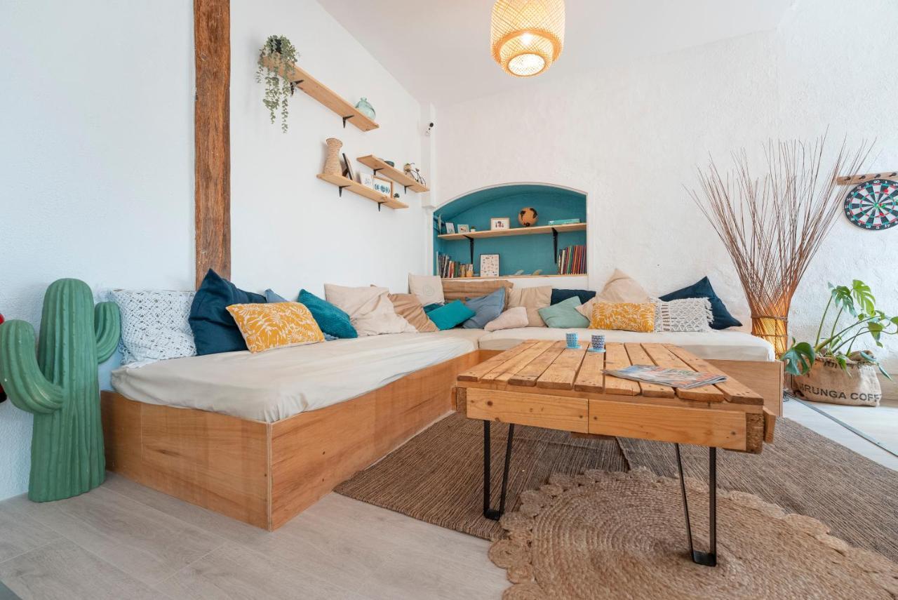 Garden - Utopy Hostel Биарриц Экстерьер фото